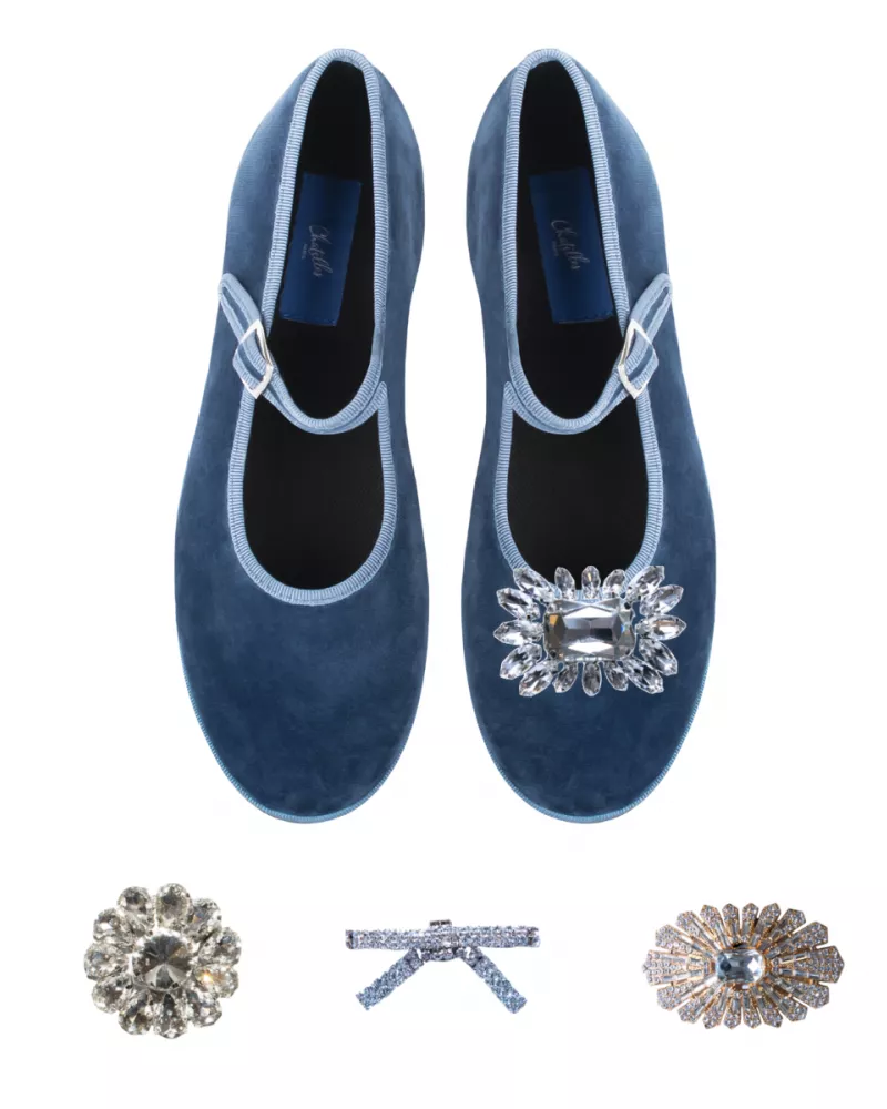 Mary Janes Furlanes in dark blue velvet
entirely made by hand in Italy (Venice/Friuli)