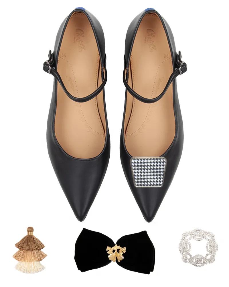 Black leather pointy babies slippers