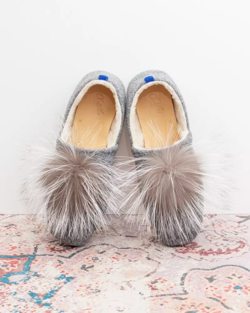 Indoor Slippers with fake fur interior