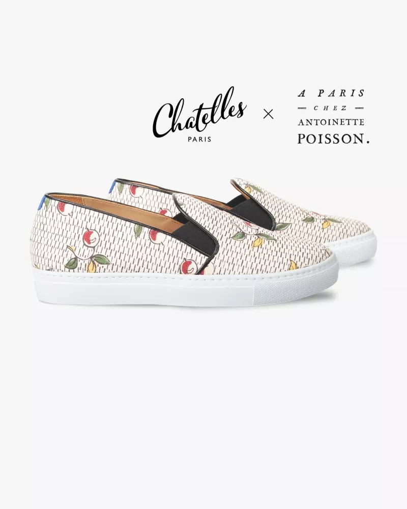 Cream White canvas slip-on with berry patterns