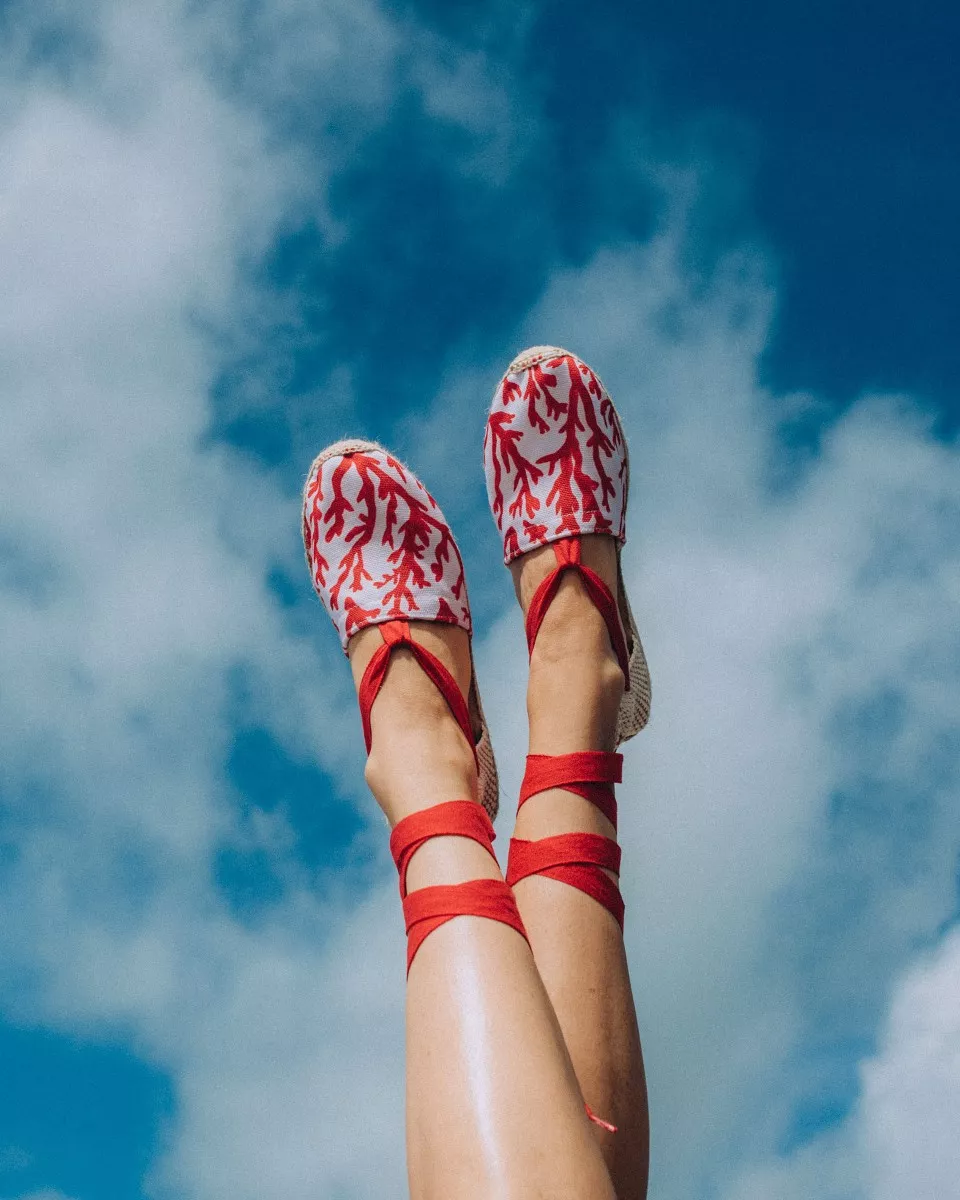 Red coral printed cotton canvas espadrilles with interchangeable laces
