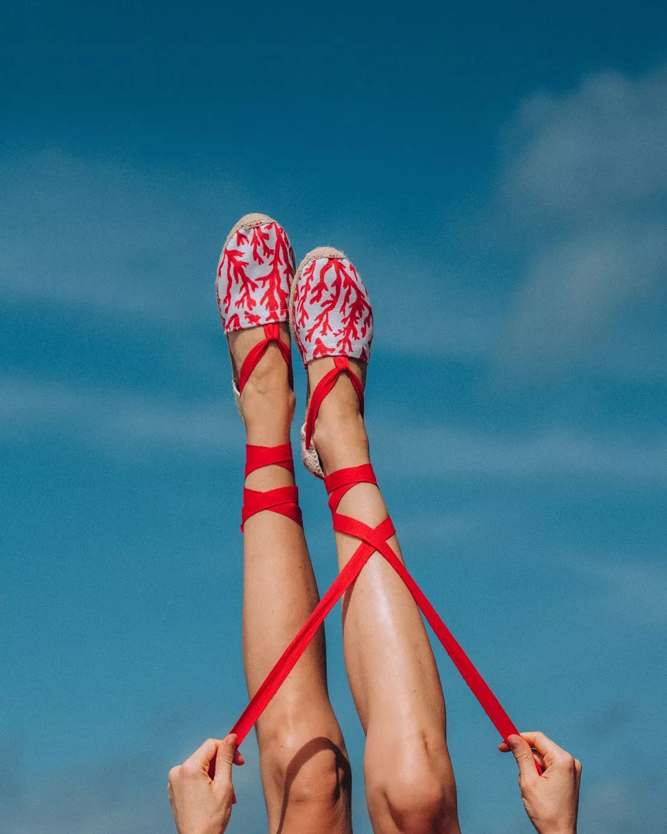 Red coral printed cotton canvas espadrilles with interchangeable laces