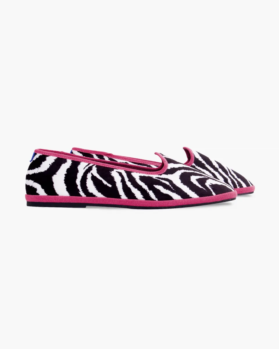 Mary Janes Furlanes in velvet zebra pink
entirely made by hand in Italy (Venice/Friuli)