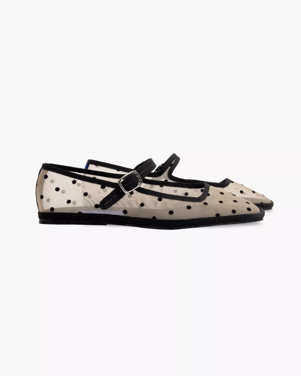 Furlanes Mary Janes in Beige mesh with dots pattern and square toe
entirely made by hand in Italy (Venice/Friuli)