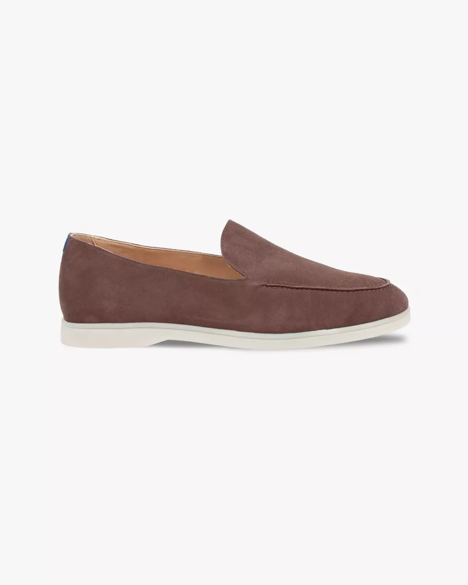 Men brown suede mocassins