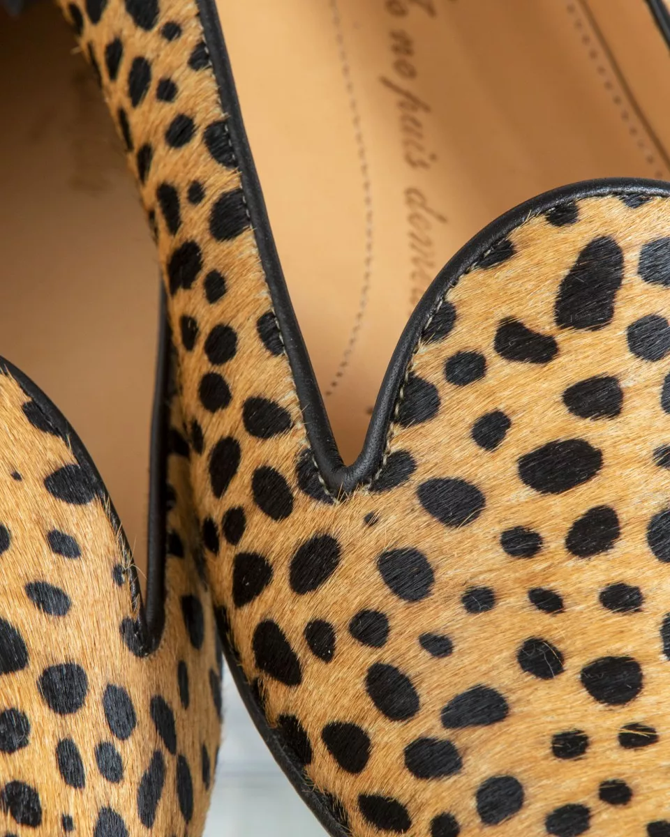 Cheetah print fur slippers