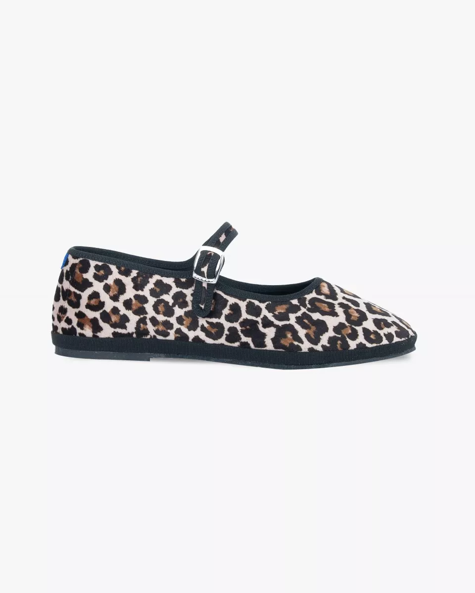 Furlanes Mary Janes in leopard print with black trim
entirely made by hand in Italy (Venice/Friuli)