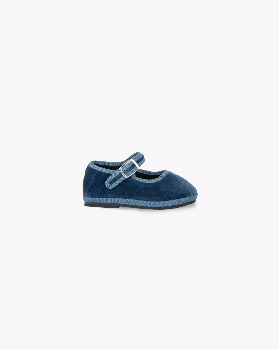 Mini Mary Janes Furlanes in blue velvet
entirely made by hand in Italy (Venice/Friuli)