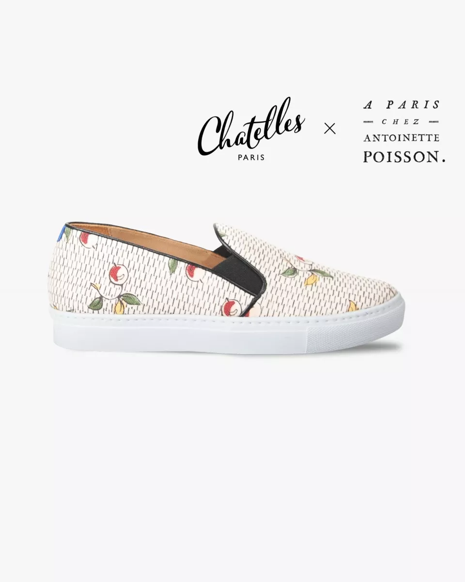 Cream White canvas slip-on with berry patterns