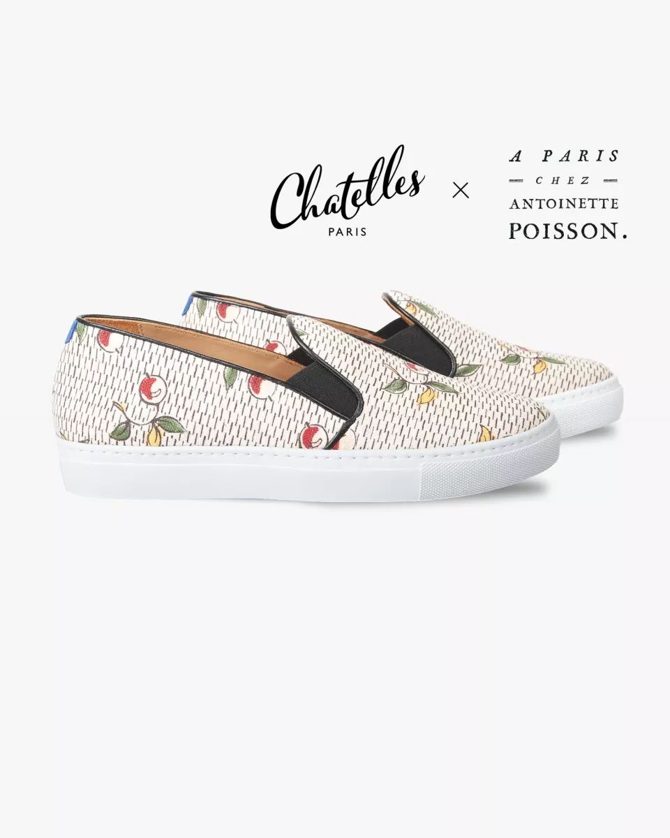 Cream White canvas slip-on with berry patterns