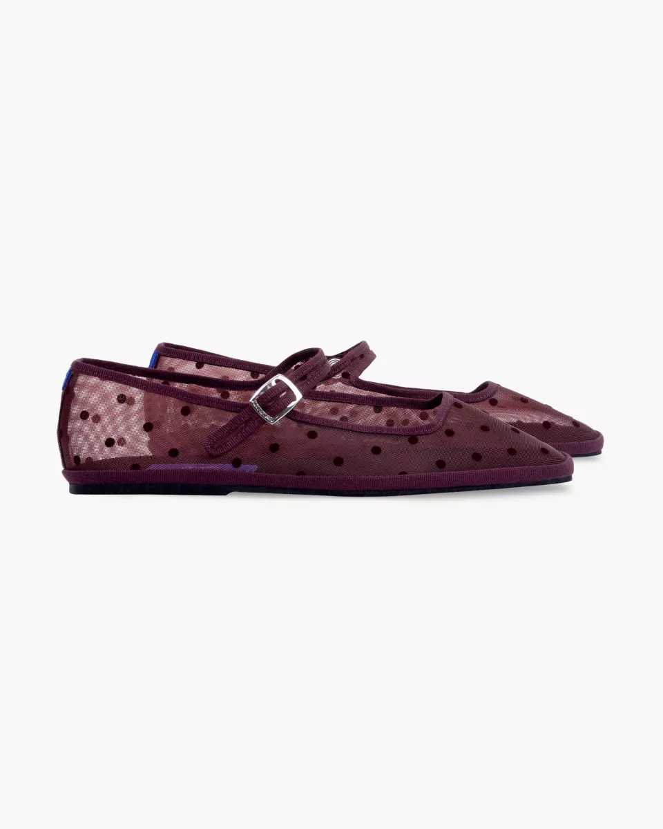 Furlanes Mary Janes in Burgundy mesh with dots pattern and square toe
entirely made by hand in Italy (Venice/Friuli)