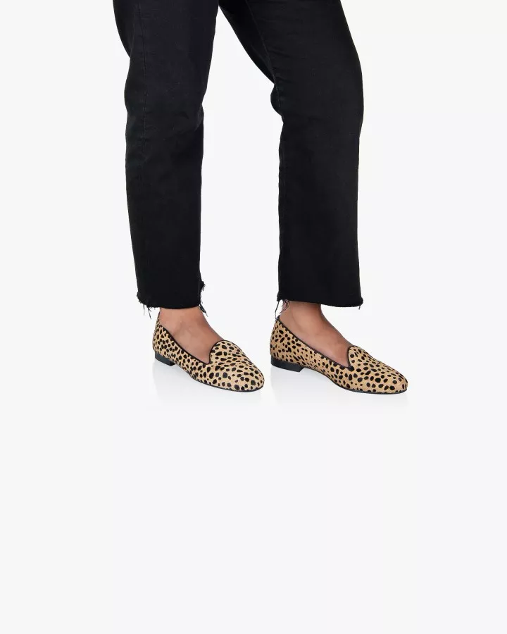 Cheetah print fur slippers