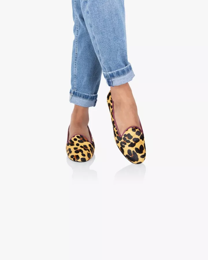 Jungle leopard print fur slippers
