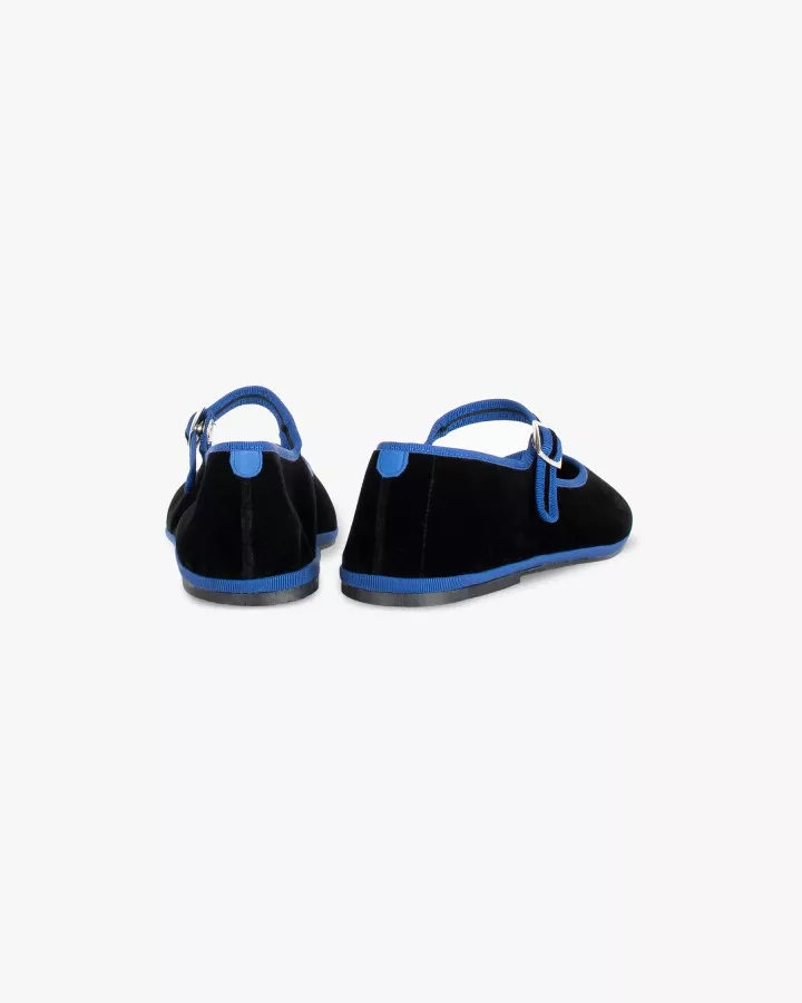 Mary Janes Furlanes in black velvet with Blue trim
entirely made by hand in Italy (Venice/Friuli)