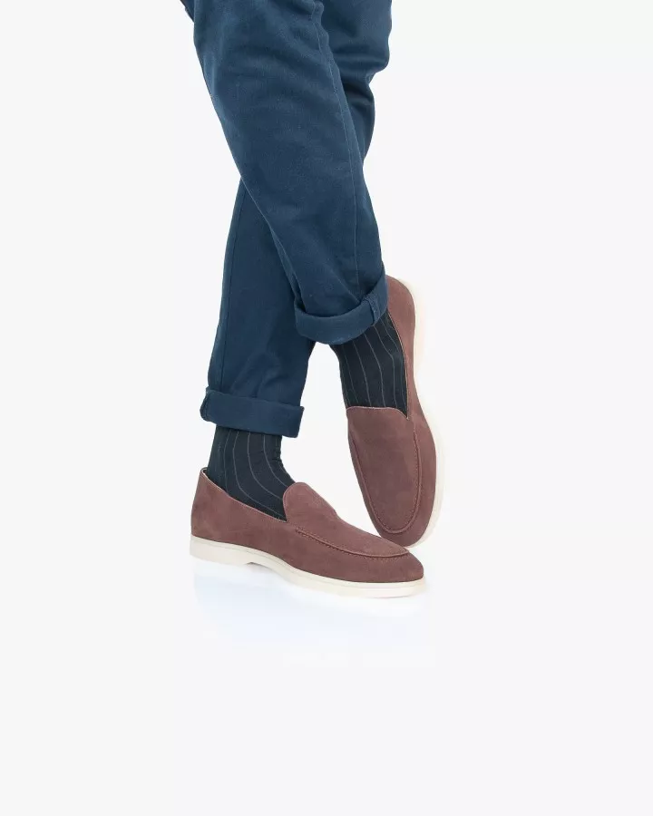 Men brown suede mocassins