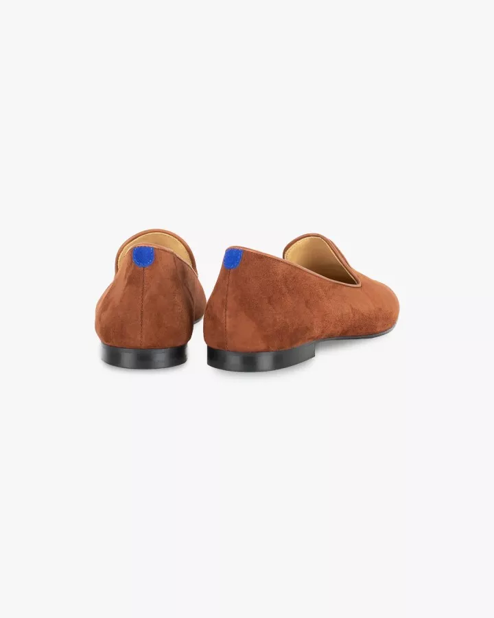 Cognac suede slippers