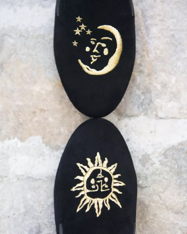 Black suede slippers with gold embroideries
