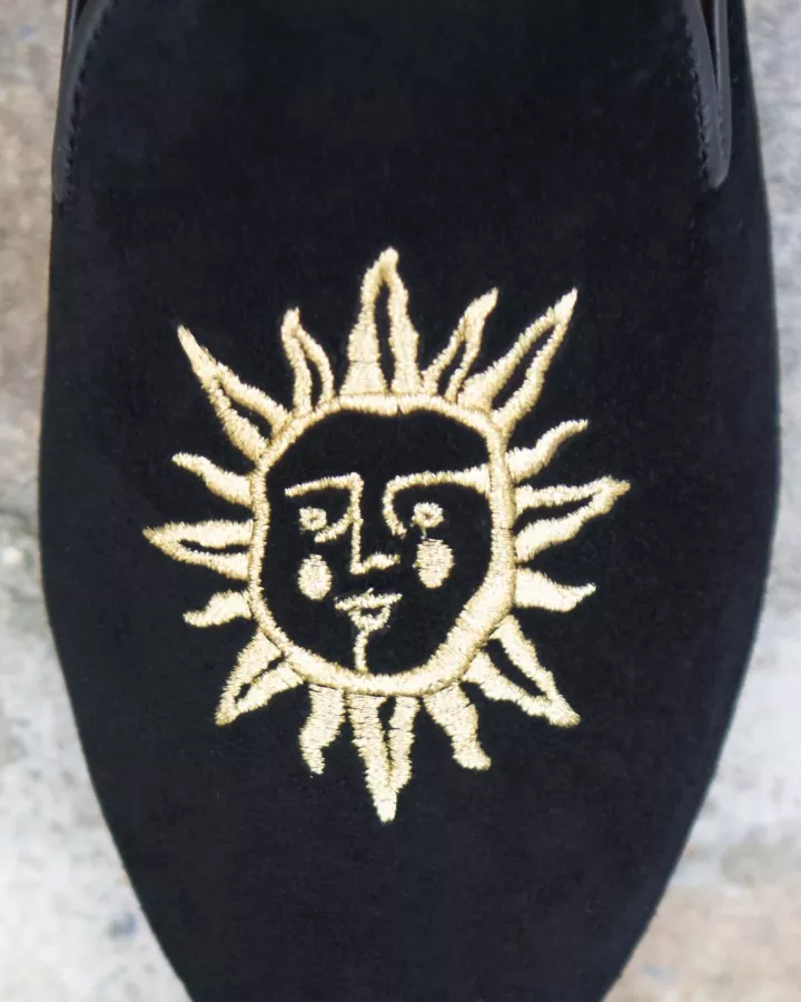 Black suede slippers with gold embroideries