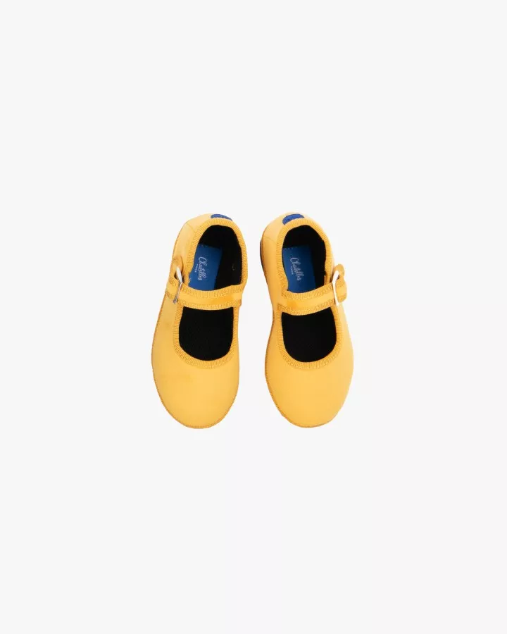 Mini Mary Janes Furlanes in yellow velvet
entirely made by hand in Italy (Venice/Friuli)