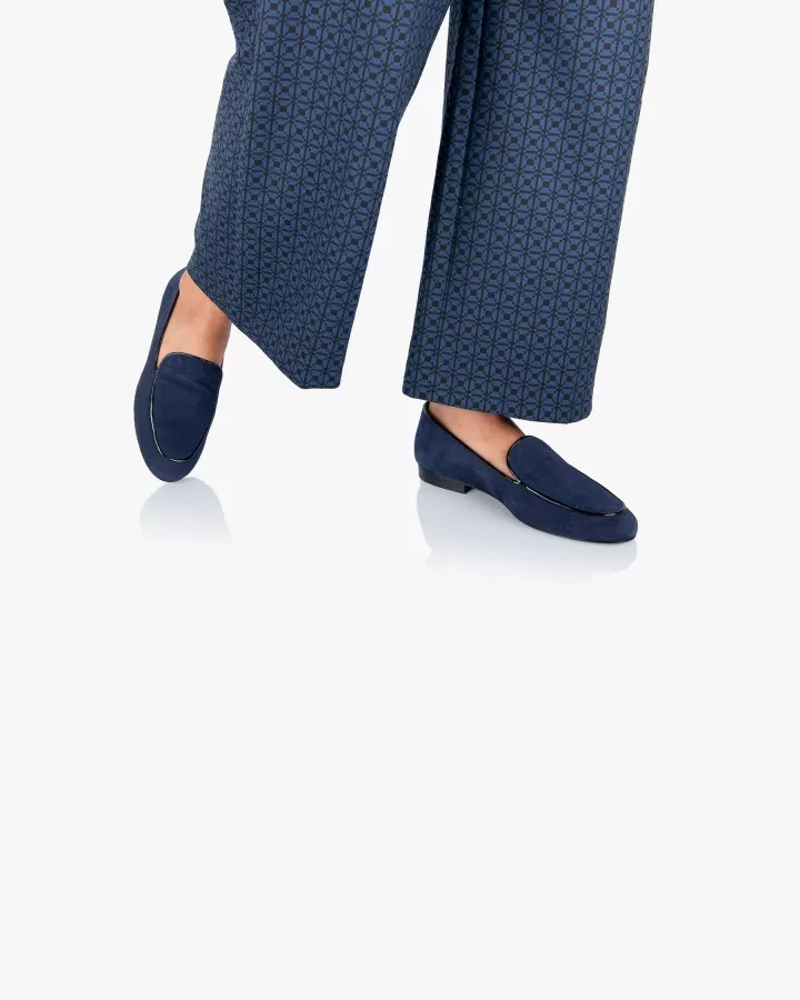 Navy blue suede mocassins