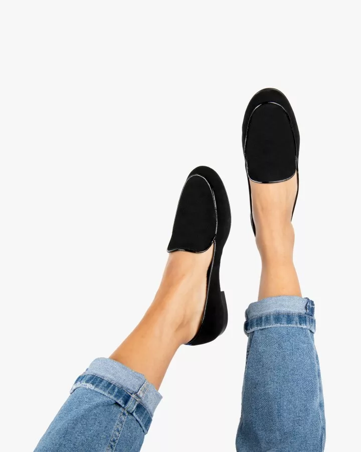 Midnight black suede mocassins