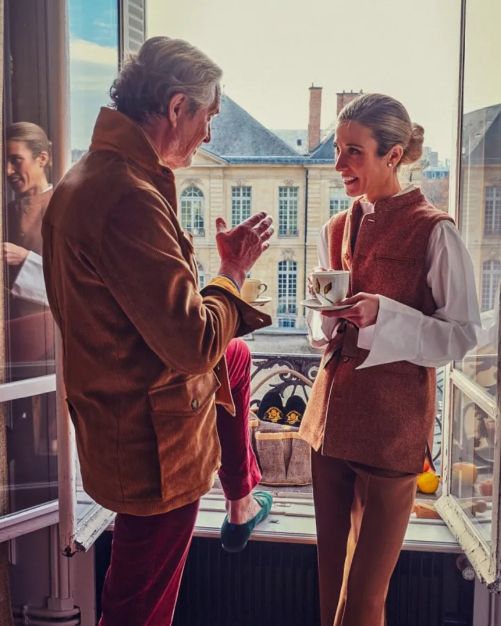 Men green velvet slippers with Le Prince Jaridnier embroidery