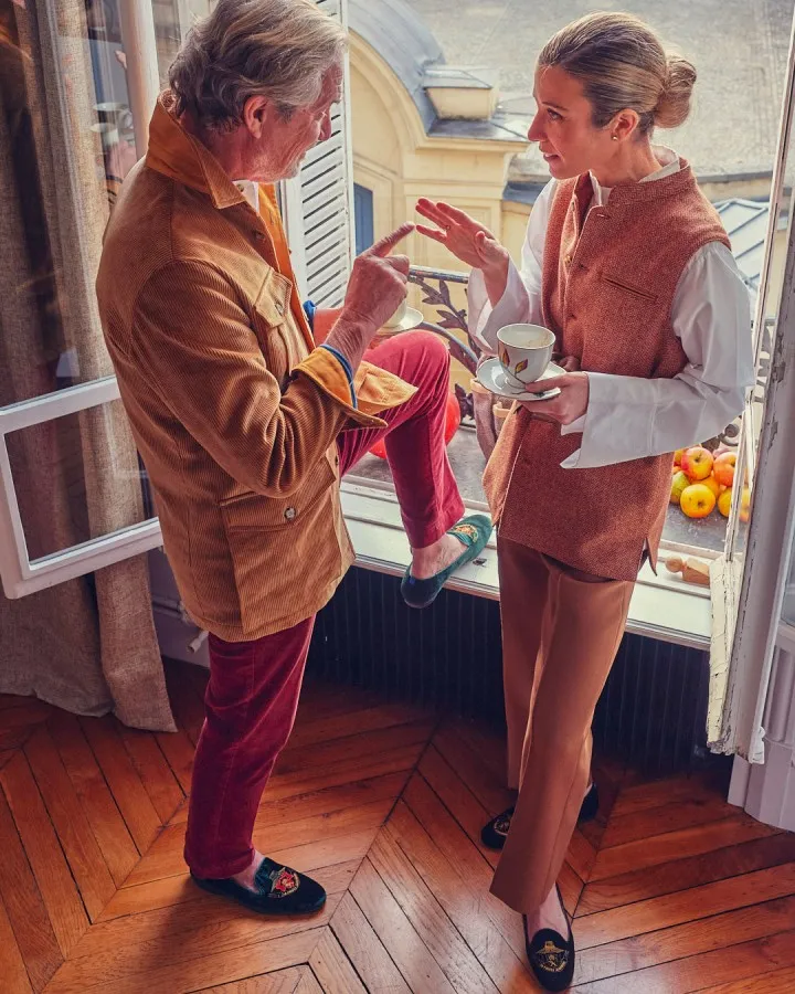 Men green velvet slippers with Le Prince Jaridnier embroidery