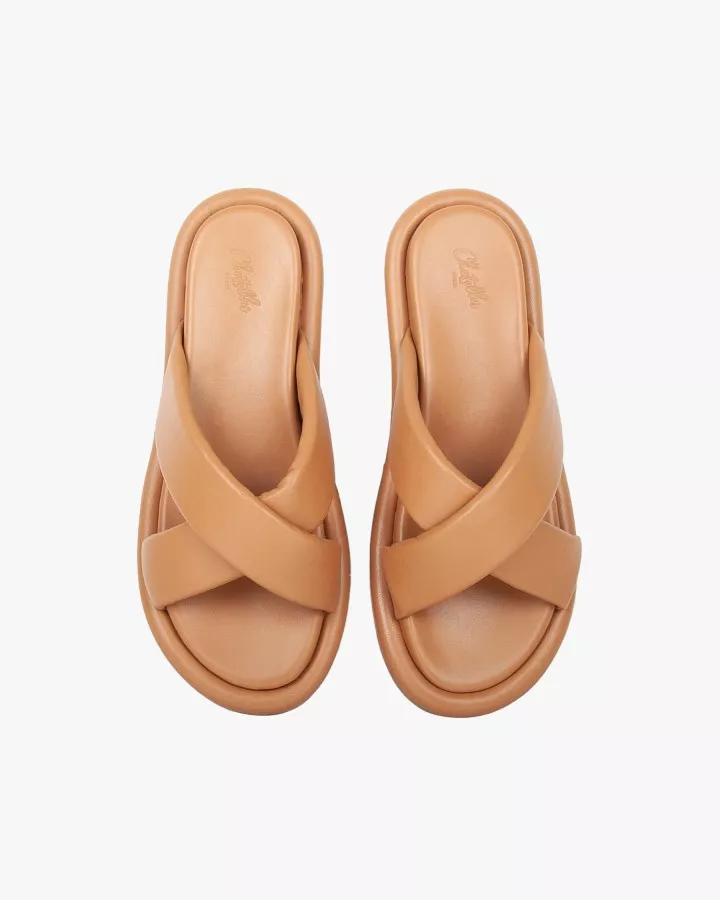 Sandals in Camel leather