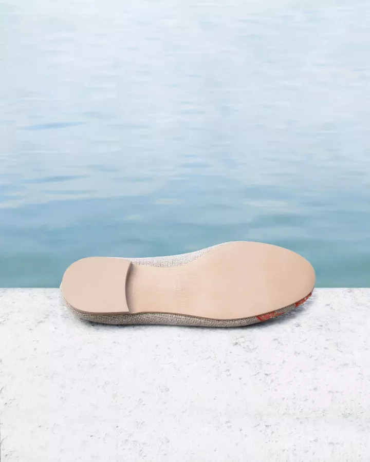 Embroidered starfish beige canvas slippers