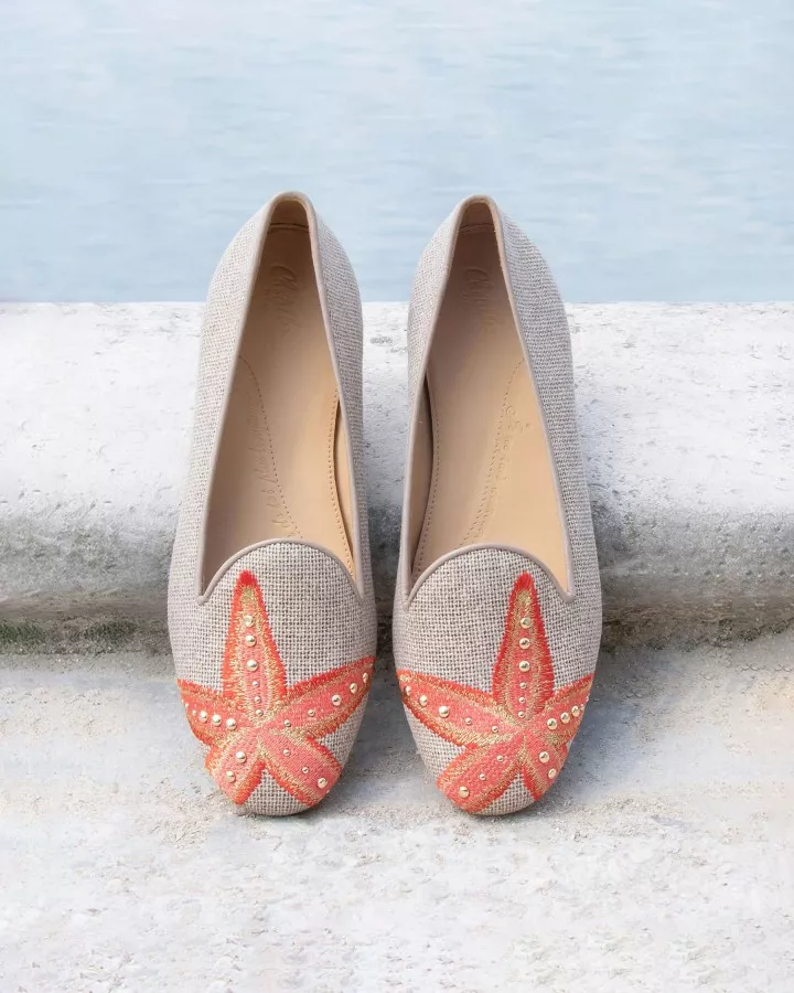 Embroidered starfish beige canvas slippers