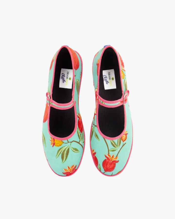Collaboration with BloomParis
Furlane Mary Janes in fabric designed by Tatiana de Nicolay
Handcrafted in Italy (Veneto / Friuli).