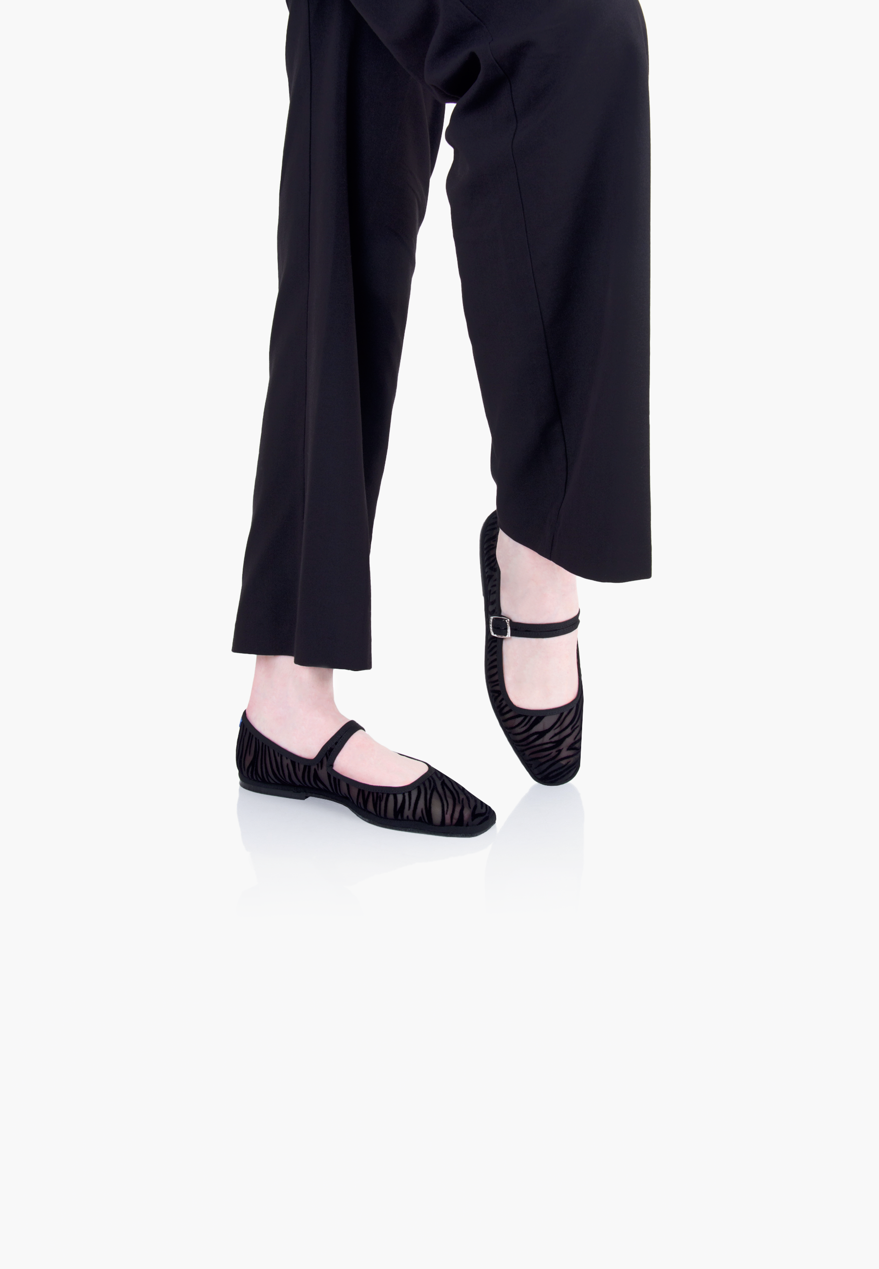 Furlanes Mary Janes Zebra Black Mesh Square