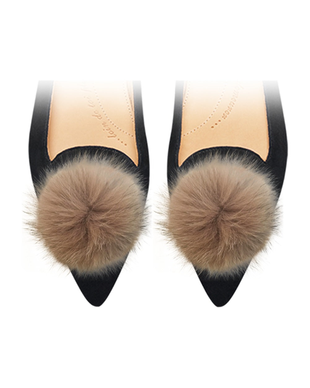 Pompons Beige sur chaussure